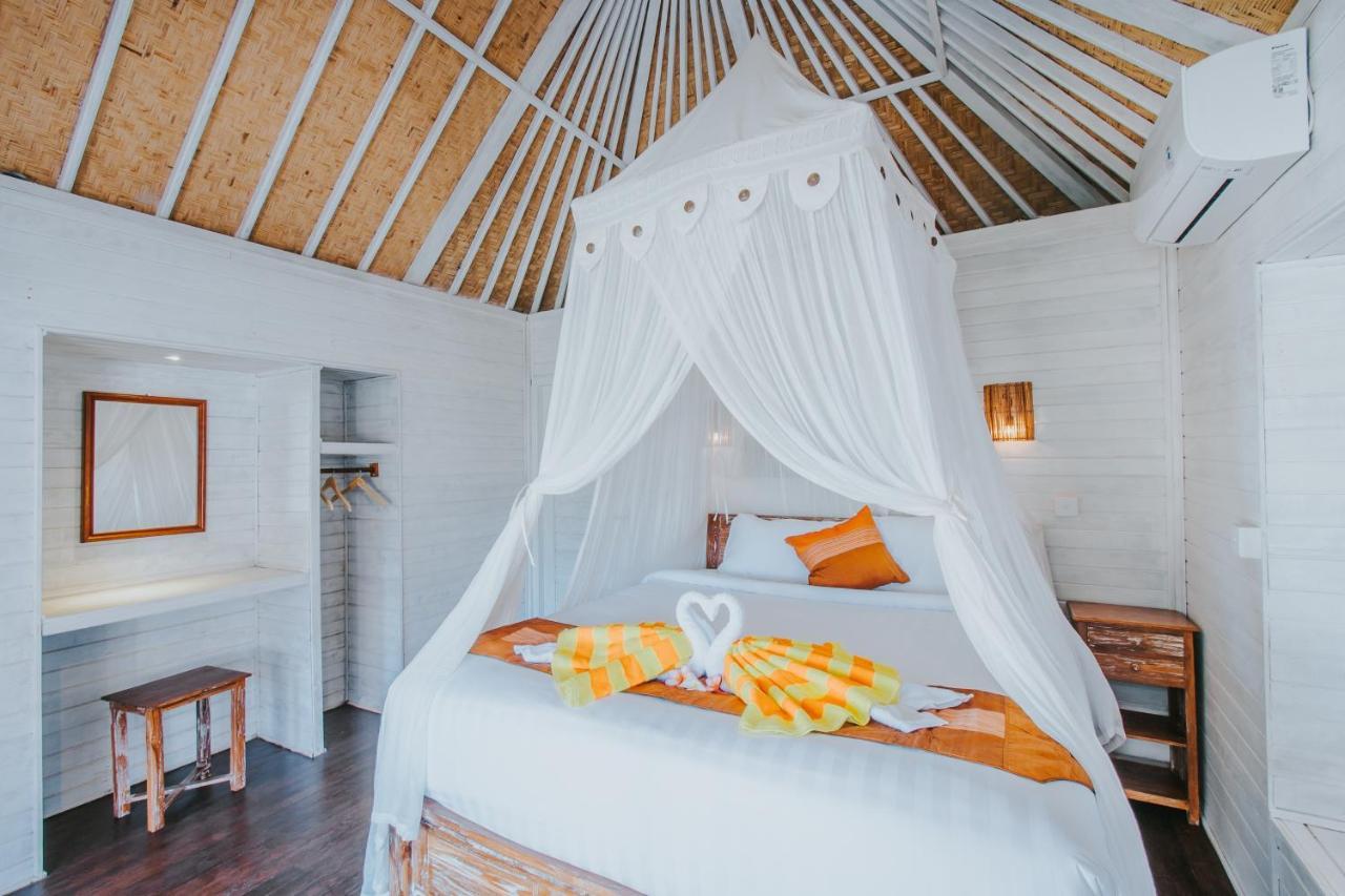 Paluh Beach Huts Lembongan Exterior foto